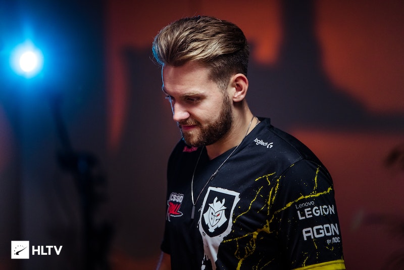 外媒发布全球战力排行榜：EDG第一 LNG第二