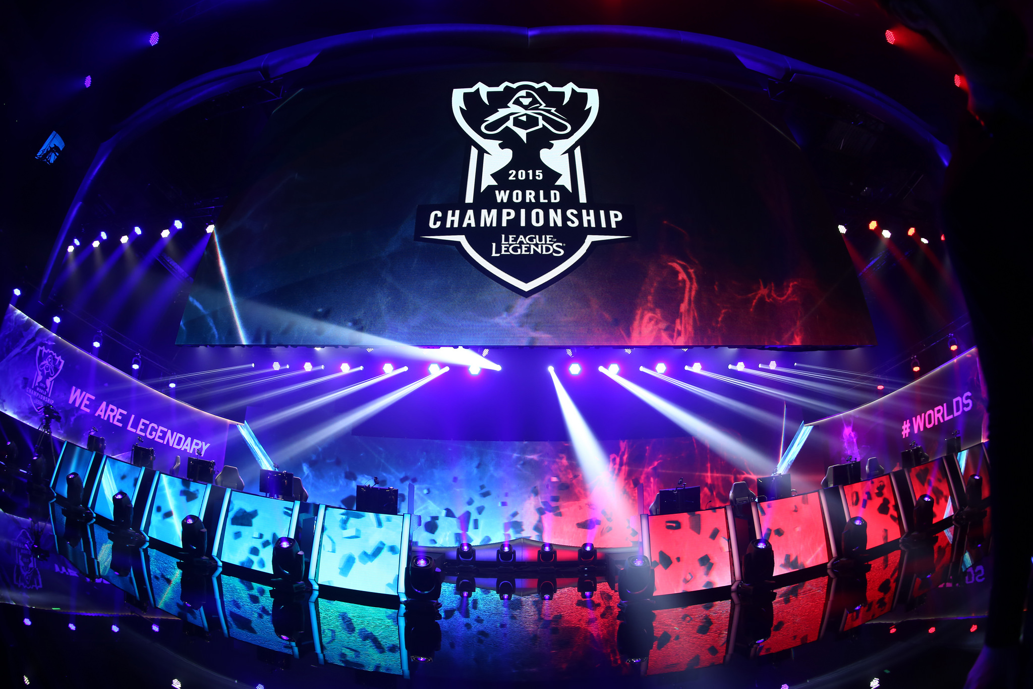 LNG赛后群访 LP：Able说给我上课也没上成功 一直在塔下没意思